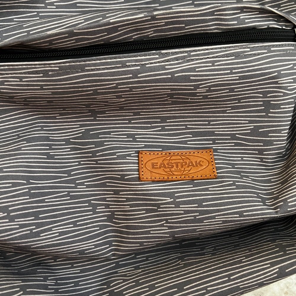 Eastpak backpack - Picture 4 of 4